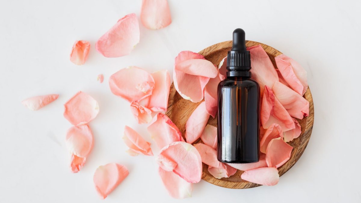 How to Apply Rose Water in Skincare Label Bazaars