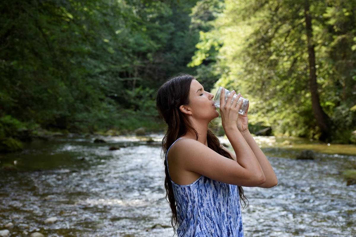 Five Ways to Look and Feel Great by the Water This Summer