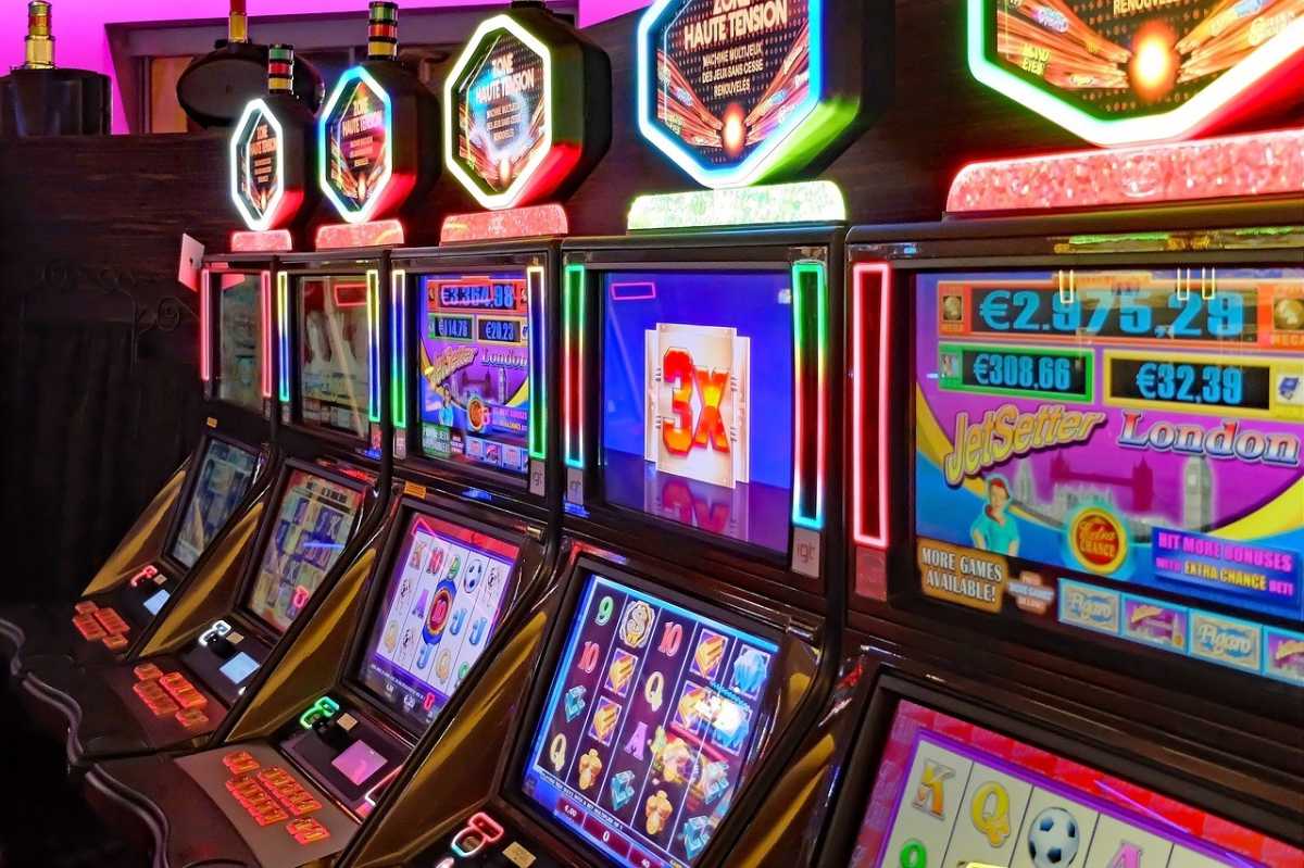 Everything You Need To Know About Online Slot Machines