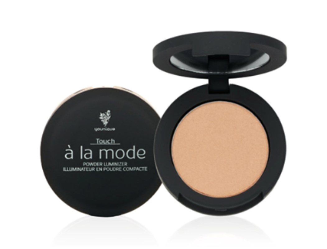 TOUCH À LA MODE powder luminizer