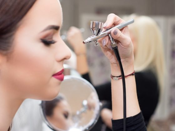 Mastering the Airbrush Makeup Machine A Comprehensive Guide for Beginners (1)