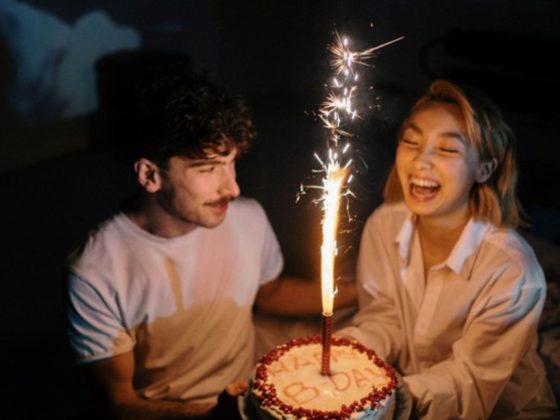 Stunning Decor Ideas For A Rooftop Birthday Party (1)
