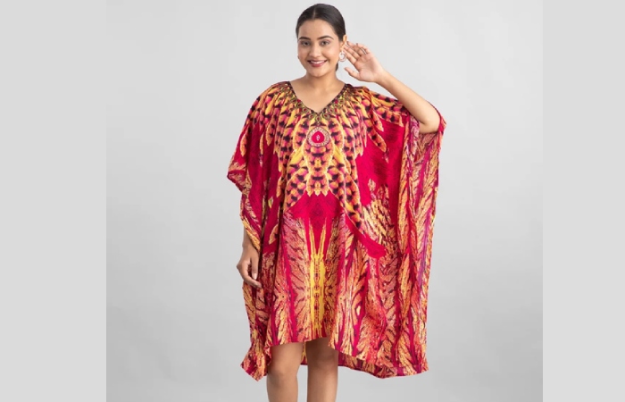 Knee-Length Kaftans: A Blend of Chic and Comfort