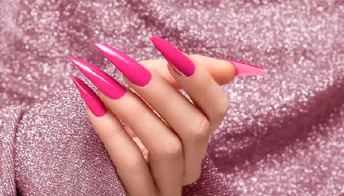 What is Acrylic Nails?